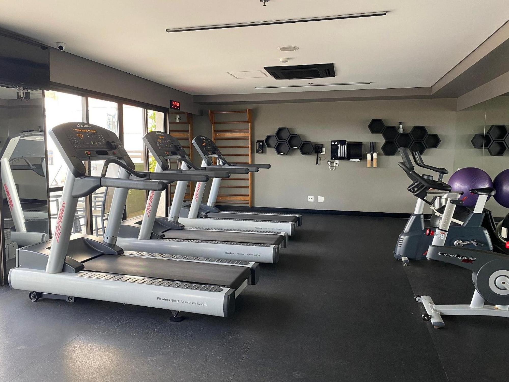 Morada Supreme Itaim Bibi - Cama Queen Hotel